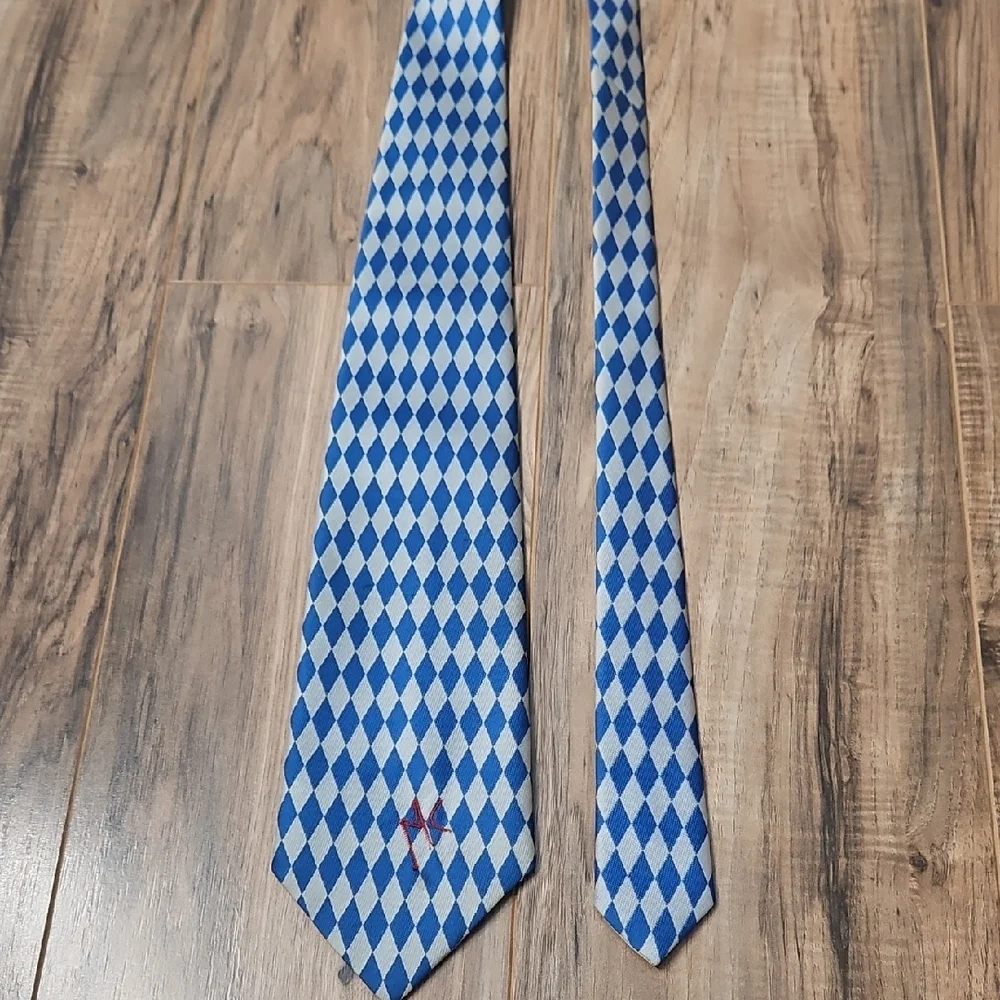 Commodore Trevira Vintage Retro Blue and White Argyle Print Tie